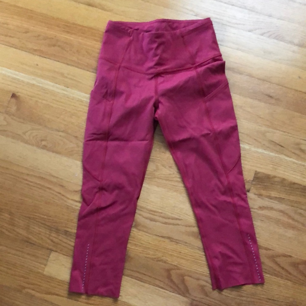 Lululemon cropped leggings